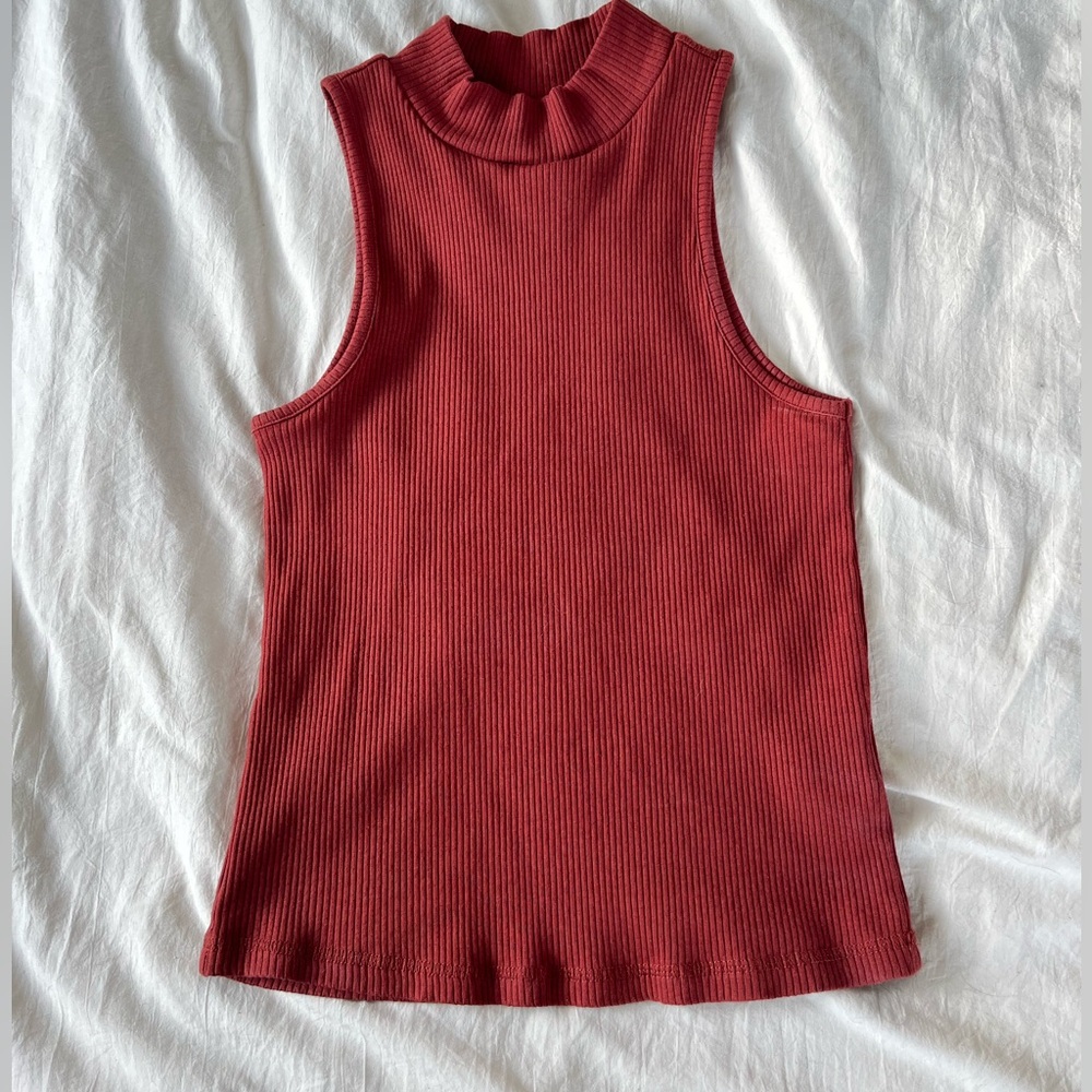 Sleeveless burnt orange frank and oak tank top